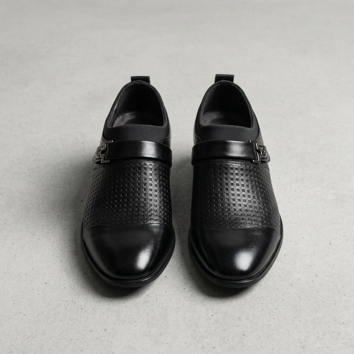 Hyrion Business Casual Shoes