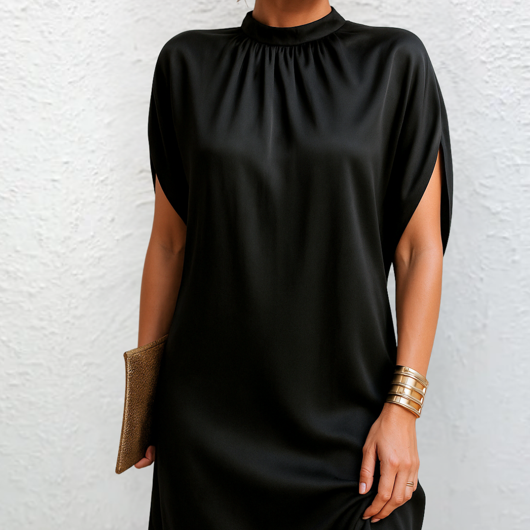 Elegant Short Women's Dress with Straight Cut for Chic and Comfortable Summer
