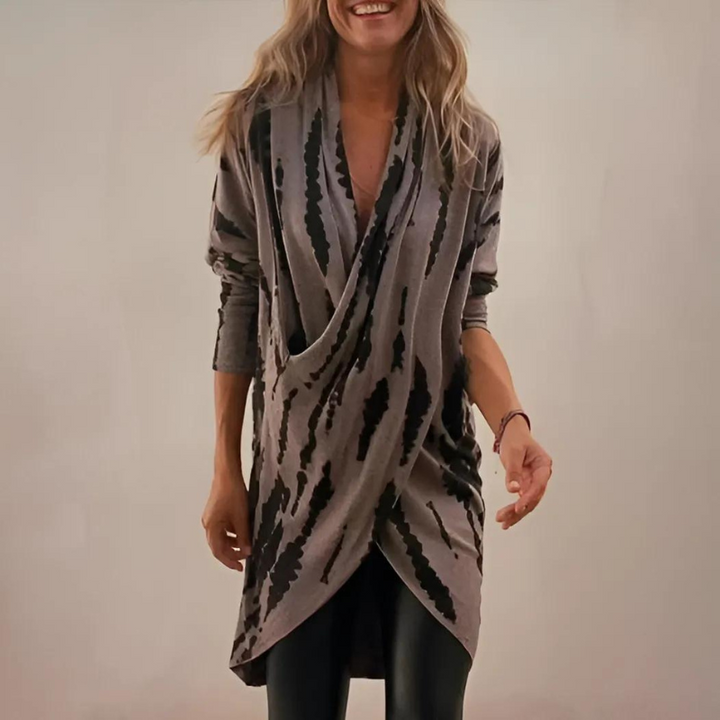 Petra Luxury Viscose Tunic with Relaxed Fit - Elena Harper