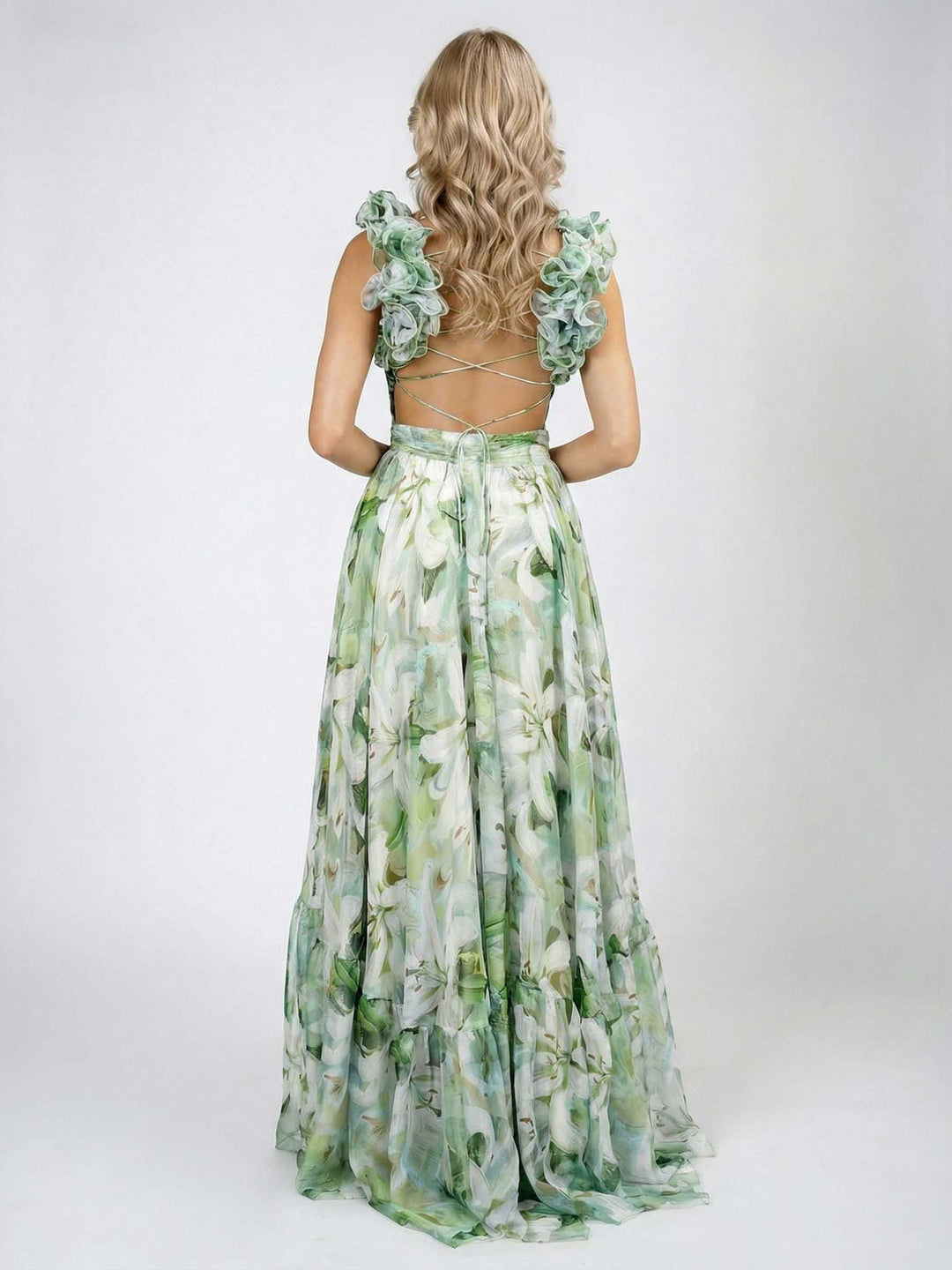 Winnie™  |  Elegant Lily Print Dress
