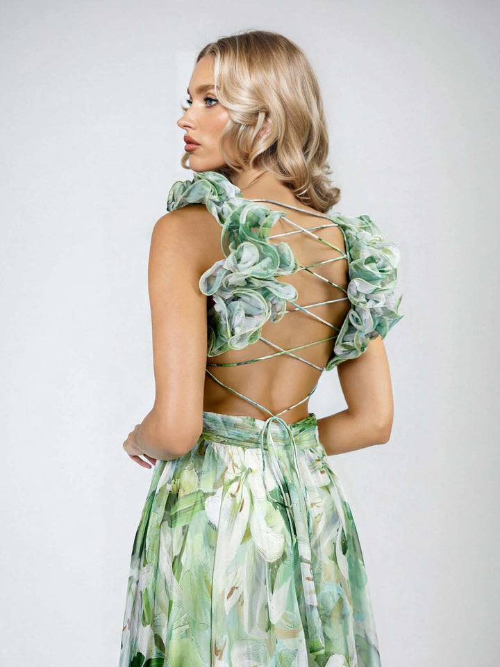 Winnie™  |  Elegant Lily Print Dress