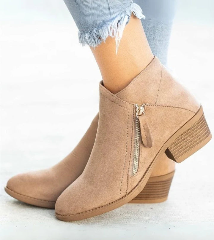 Eleonora | orthopaedic ankle boots with zip