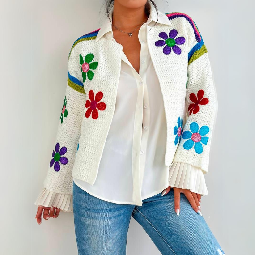 Eva - Warm Floral Embroidered Cardigan
