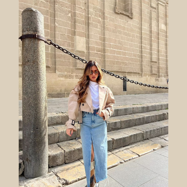 Yara - Stylish Short Trench Coat