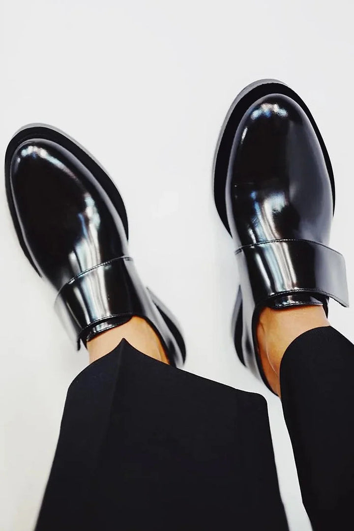 Varo™ | Stylish orthopedic shoes