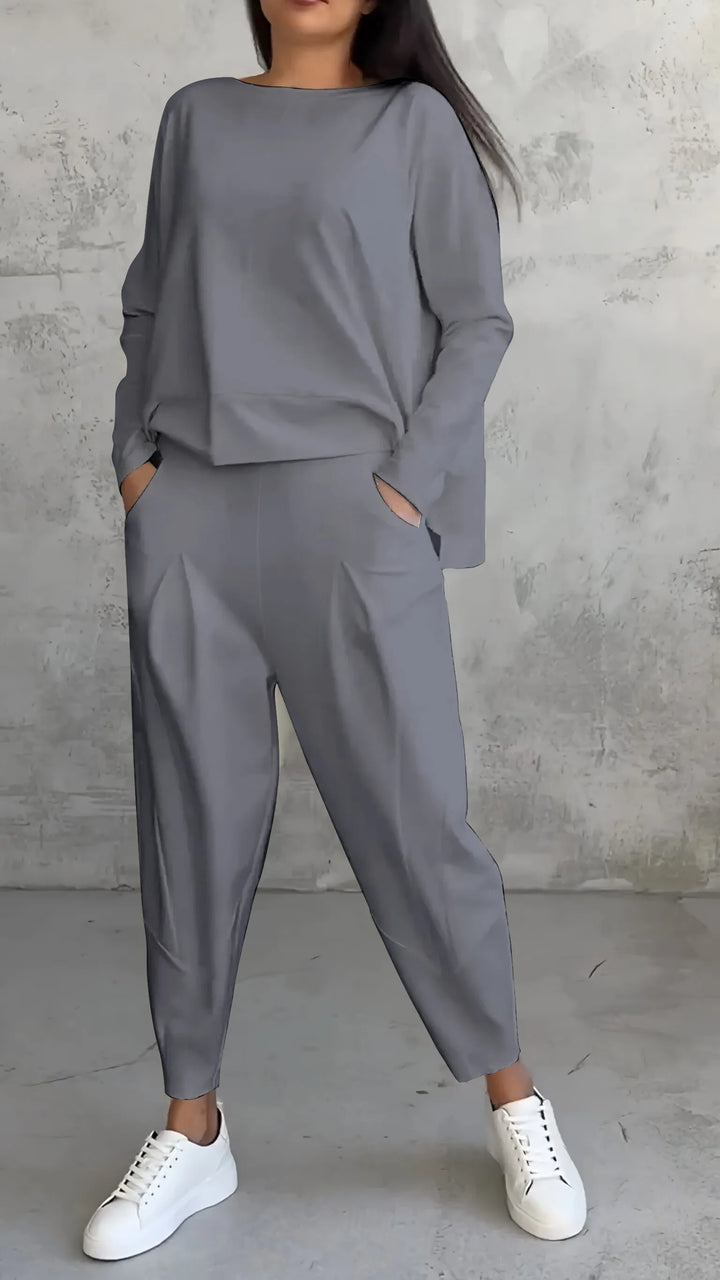 2-piece Women's Autumn Leisure Set Liora, view 2 - Elena Harper