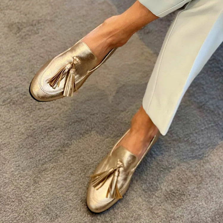 GOLD MOCASSIN WITH TASSELS