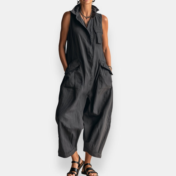 SLEEVELESS CARGO JUMPSUIT FOR WOMEN
