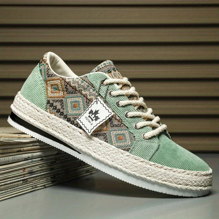 Comfortable Men's Hiking Shoes EB