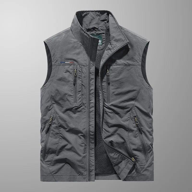 Men's Zip-Up Bodywarmer with High Collar - Practical and Versatile