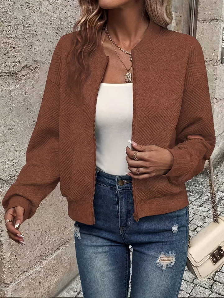 Priya - Elegant Textured Zip Jacket
