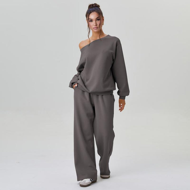 Two-Piece Casual Women's Set – Chic Sporty Style Off-Shoulder