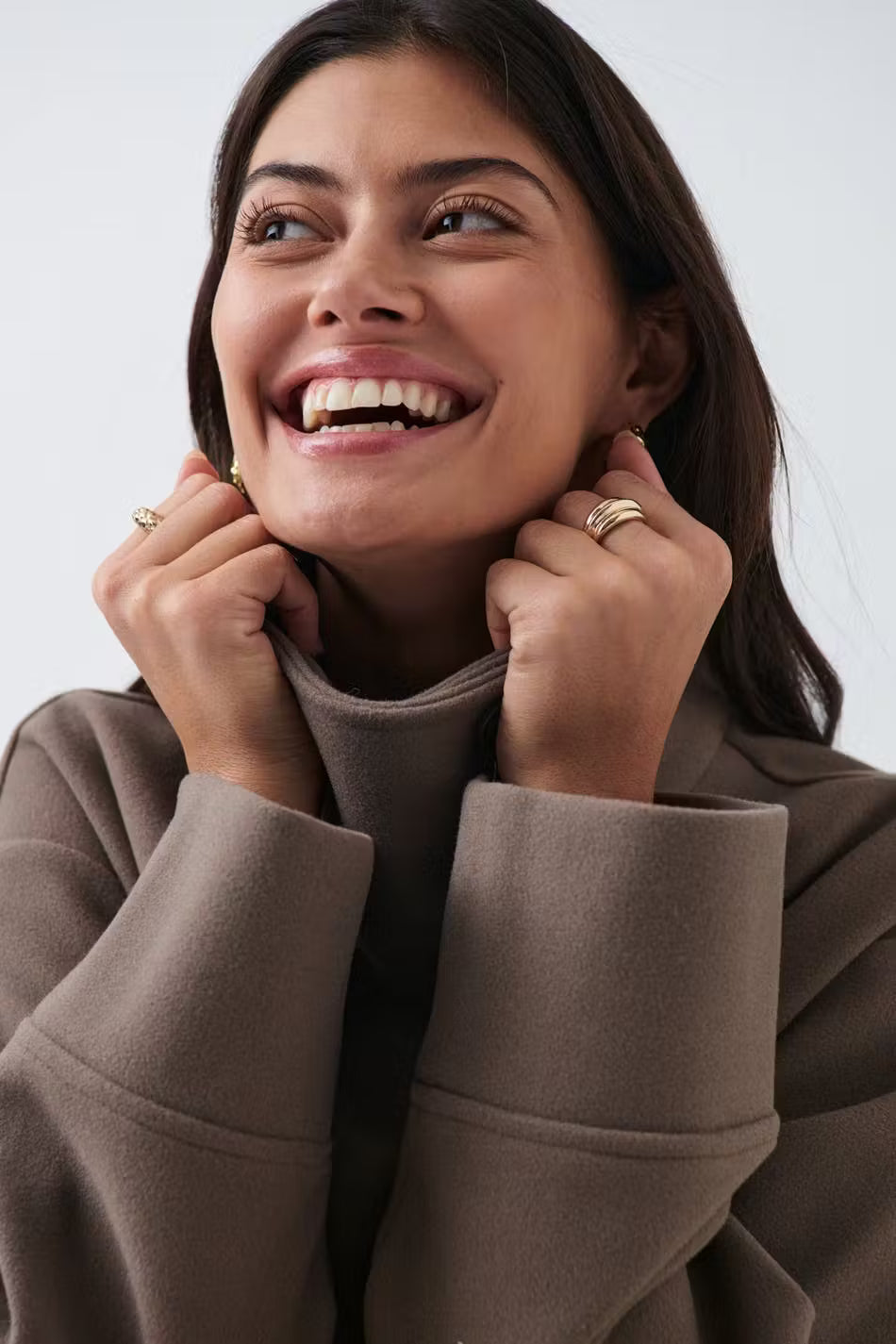 Dahlia Fashionable Short Coat with Elegant Collar, view 5 - Elena Harper