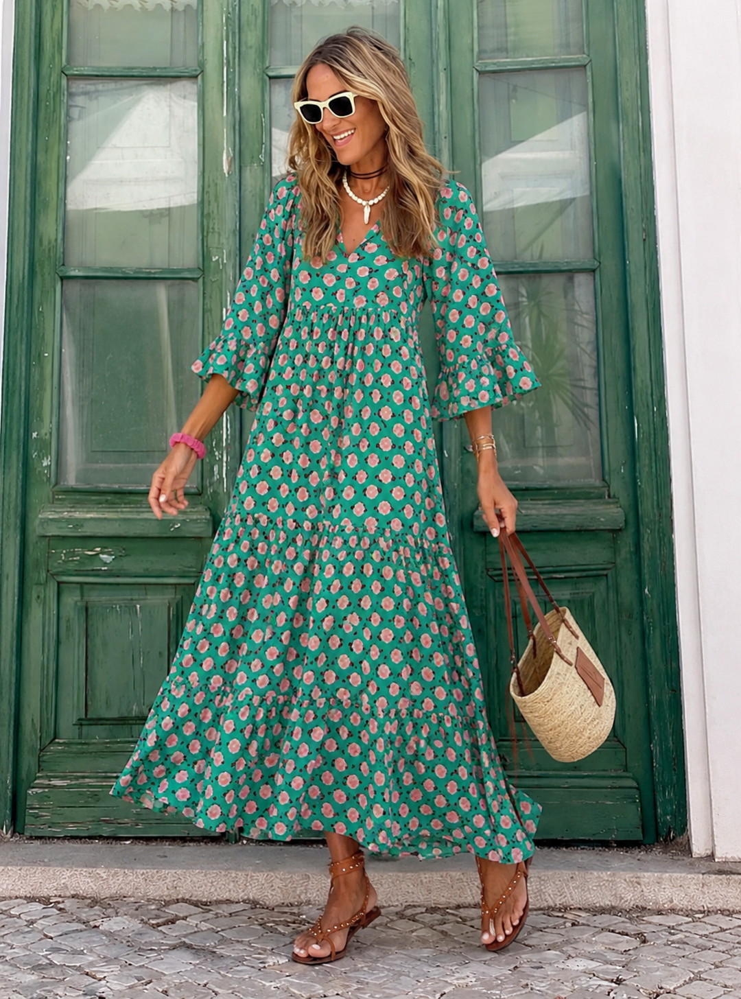 Bellona™ | Bohemian Belly-Camouflaging Floral Dress