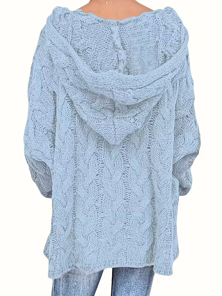 ISLA – CHUNKY KNIT HOODED SWEATER