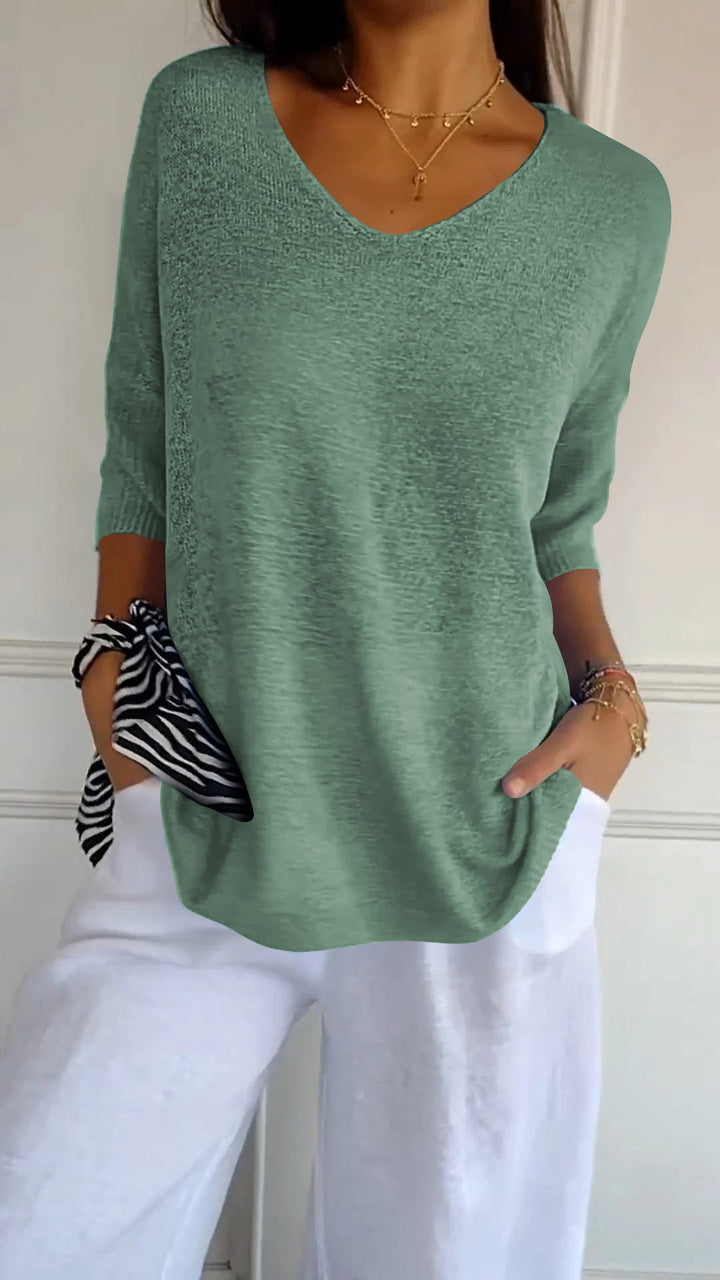 Jill™  |  Timeless V-neck Top