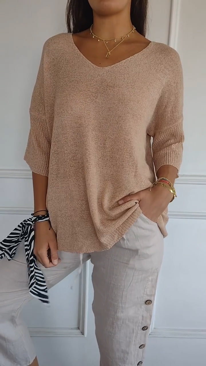 Jill™  |  Timeless V-neck Top