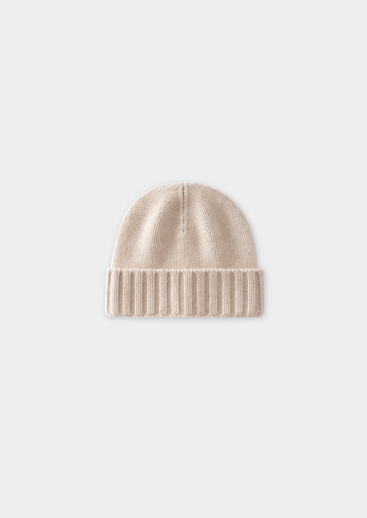100% CASHMERE BEANIE.