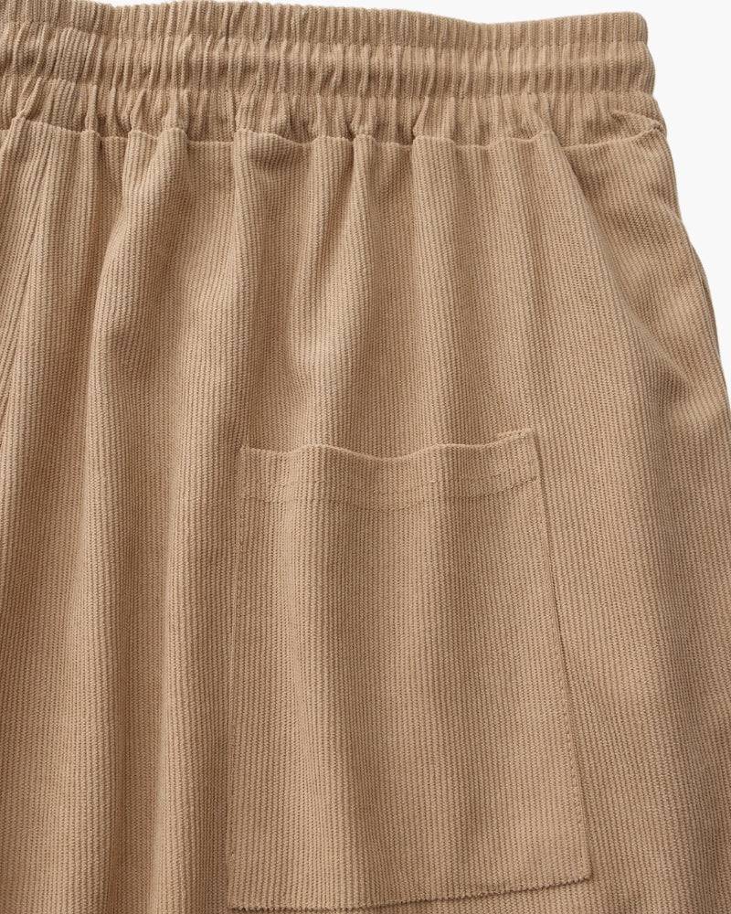 Emma & Rose Manhattan Dean Beachstride Shorts in lightweight fabric with a relaxed fit and casual style for summer wear.