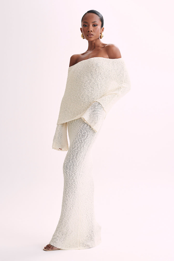 Women's Elegant Off-Shoulder Maxi Dress for Evenings