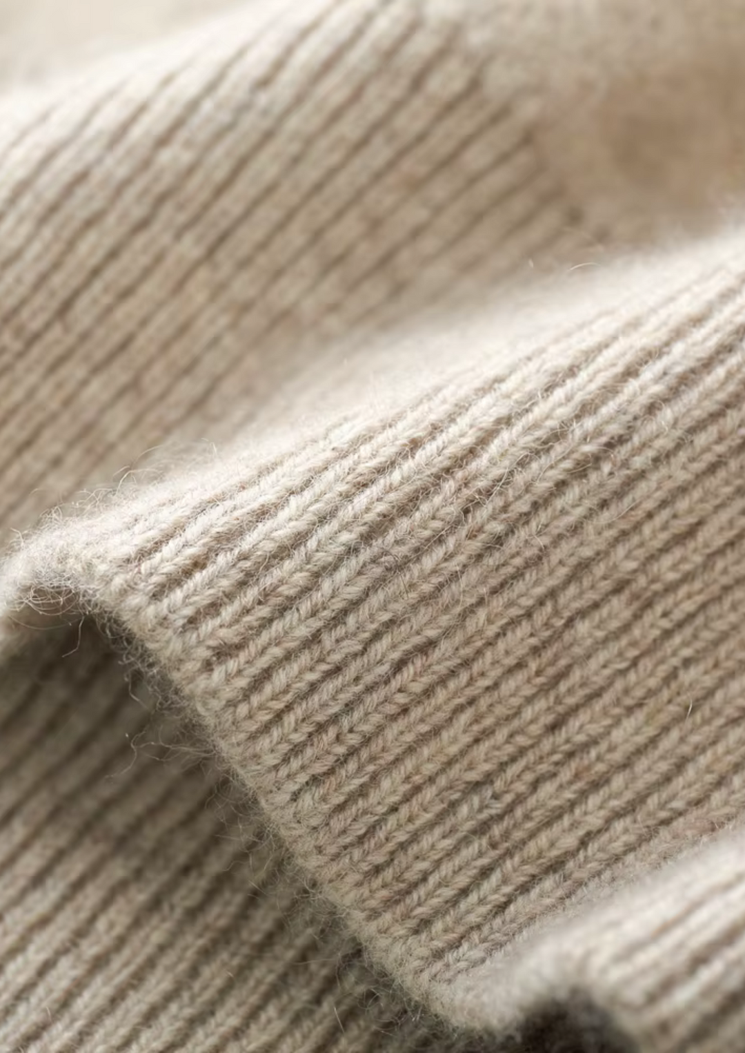 NOBA WOOL V-NECK CARDIGAN