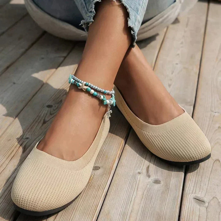 Lara | Slip-On Flat Orthopaedic Shoes with Closed Design