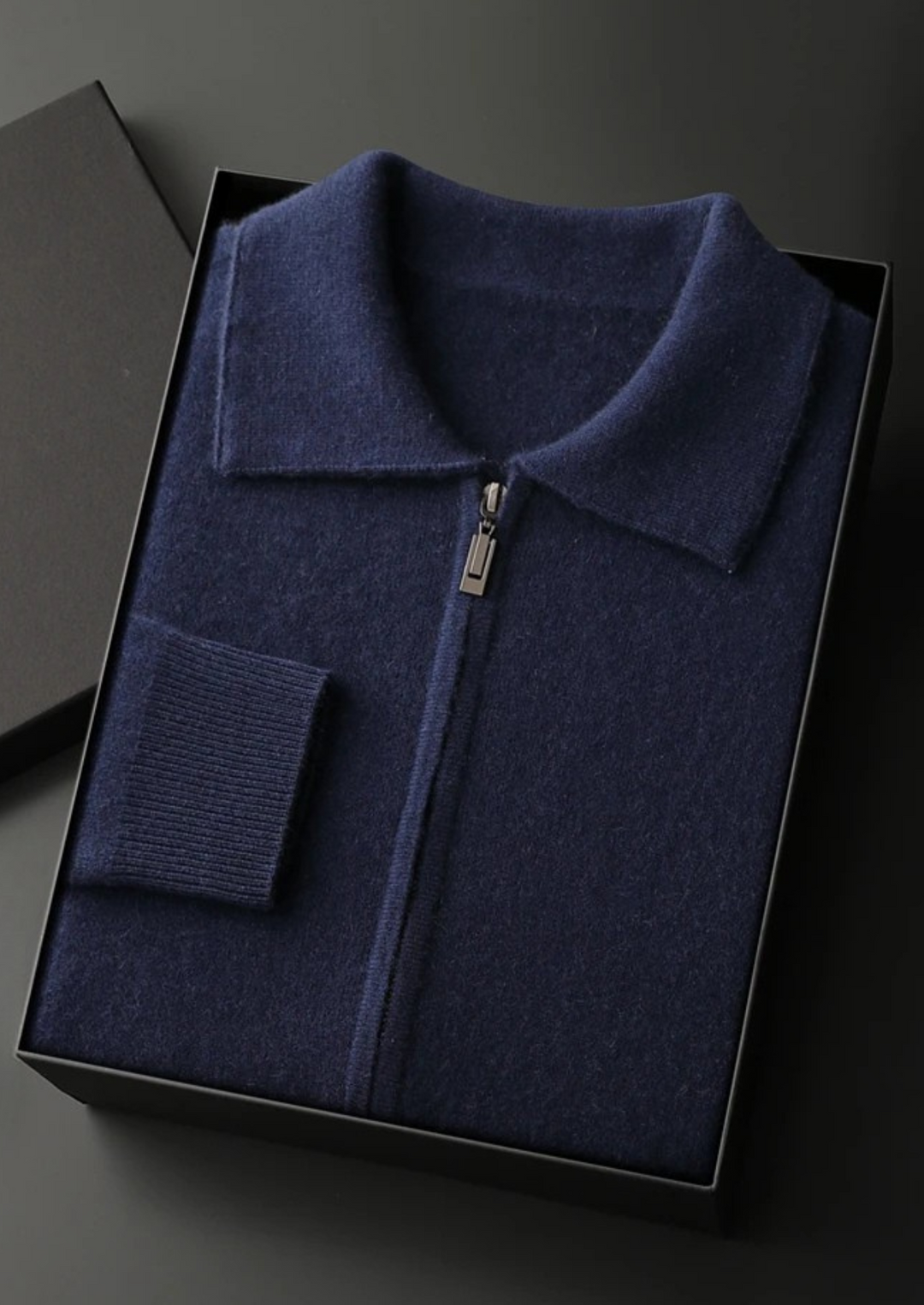 100% CASHMERE ZIP POLO CARDIGAN.