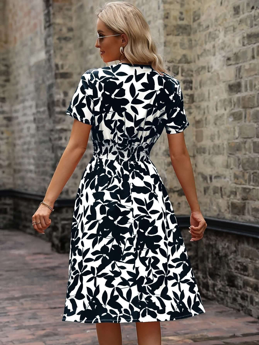 Women's Floral Print Smocked Midi Dress