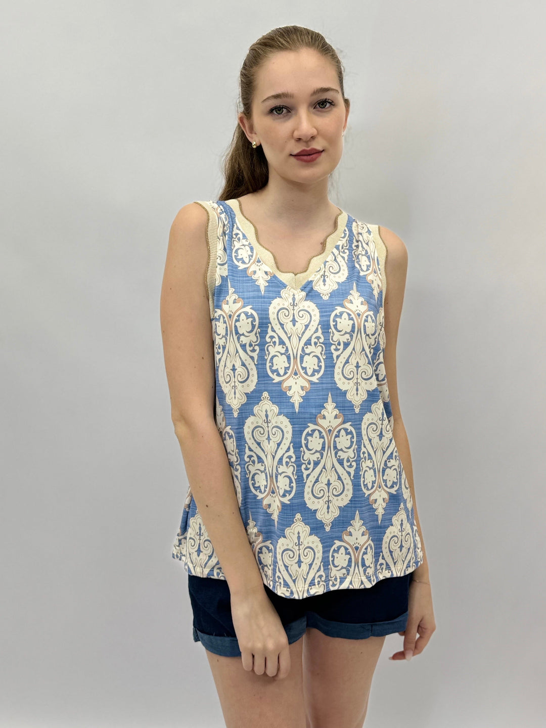 Viviane™  |  Tank Top Print Details