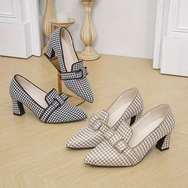Women's Pointed Shoes Slim Silhouette Simple with Non-Slip Sole