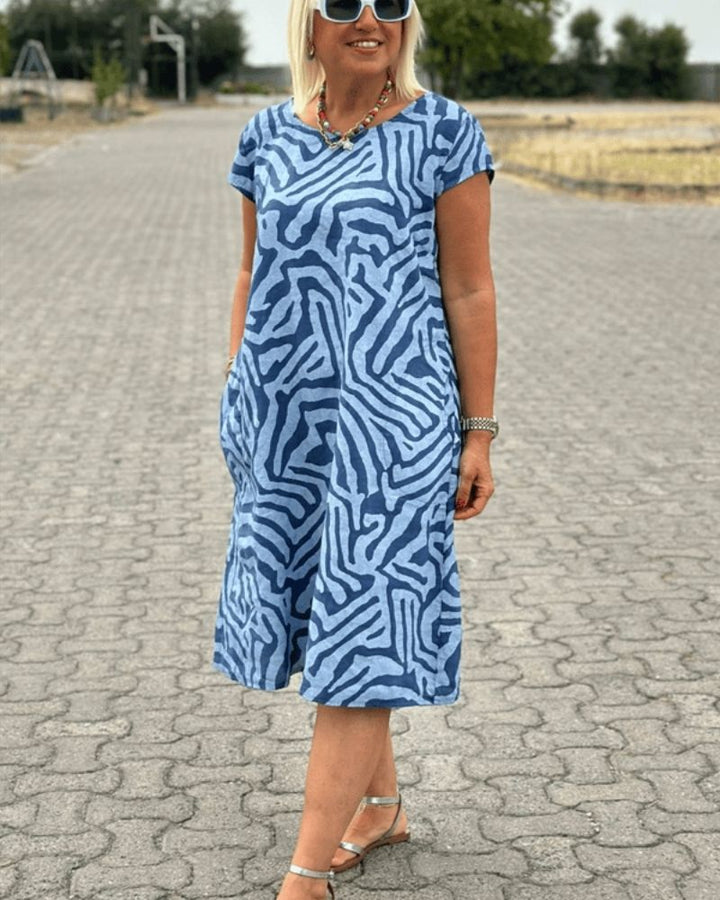Avanille | Summer Dress with Round Neckline