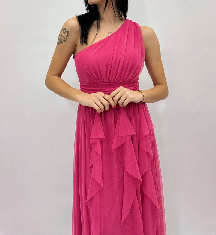 Emma™ flowing dress by Emma & Rose Cape Town, lightweight abiti with a flowing silhouette and elegant fabric.