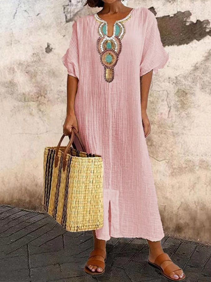 Anni | Bohemian kaftan dress with embroidery and short sleeves, loose design
