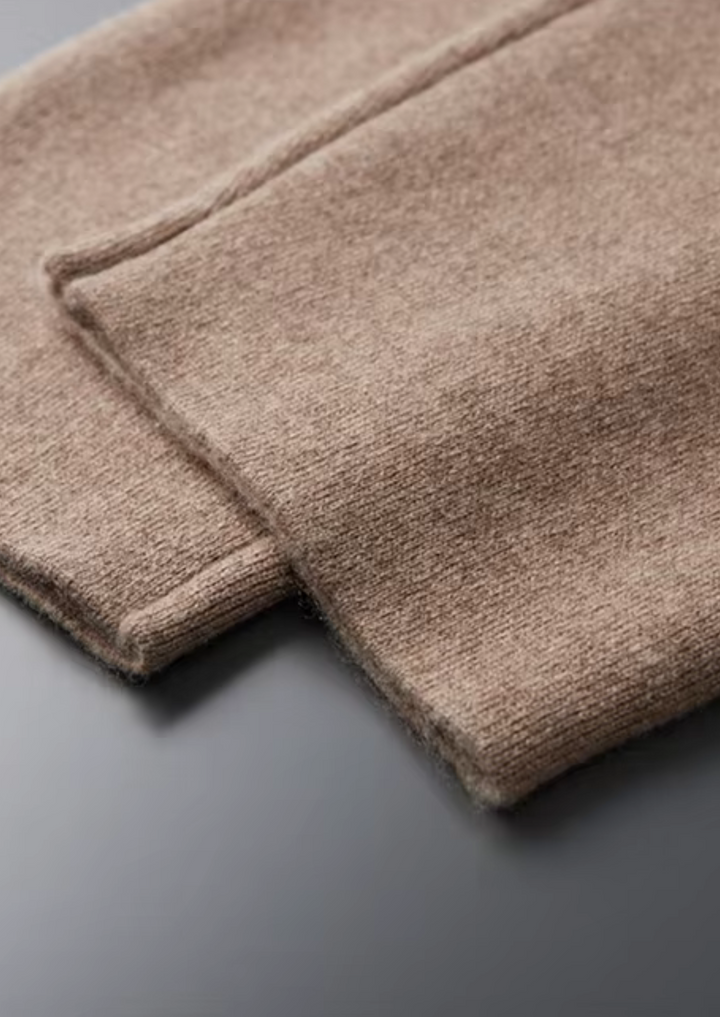 100% CASHMERE STRAIGHT TROUSERS.