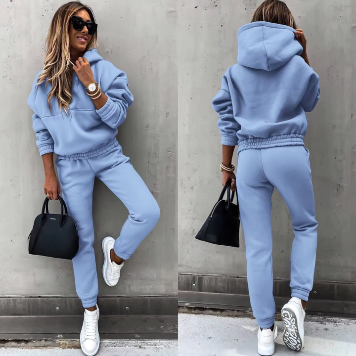 Samira – Women's Warm Jogging Set