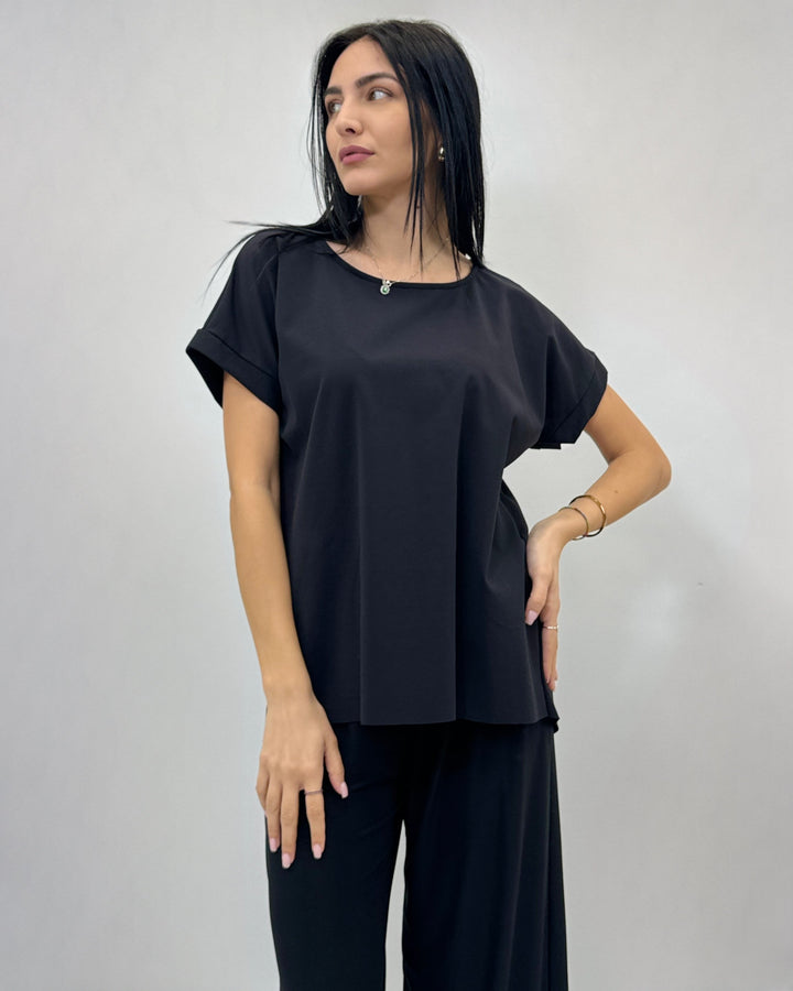 Petra™  |  Short Sleeve Plain Top