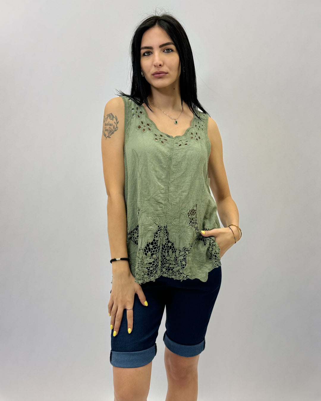 Yolande™  |  Sleeveless soft luxurious fabrics Blouse Details