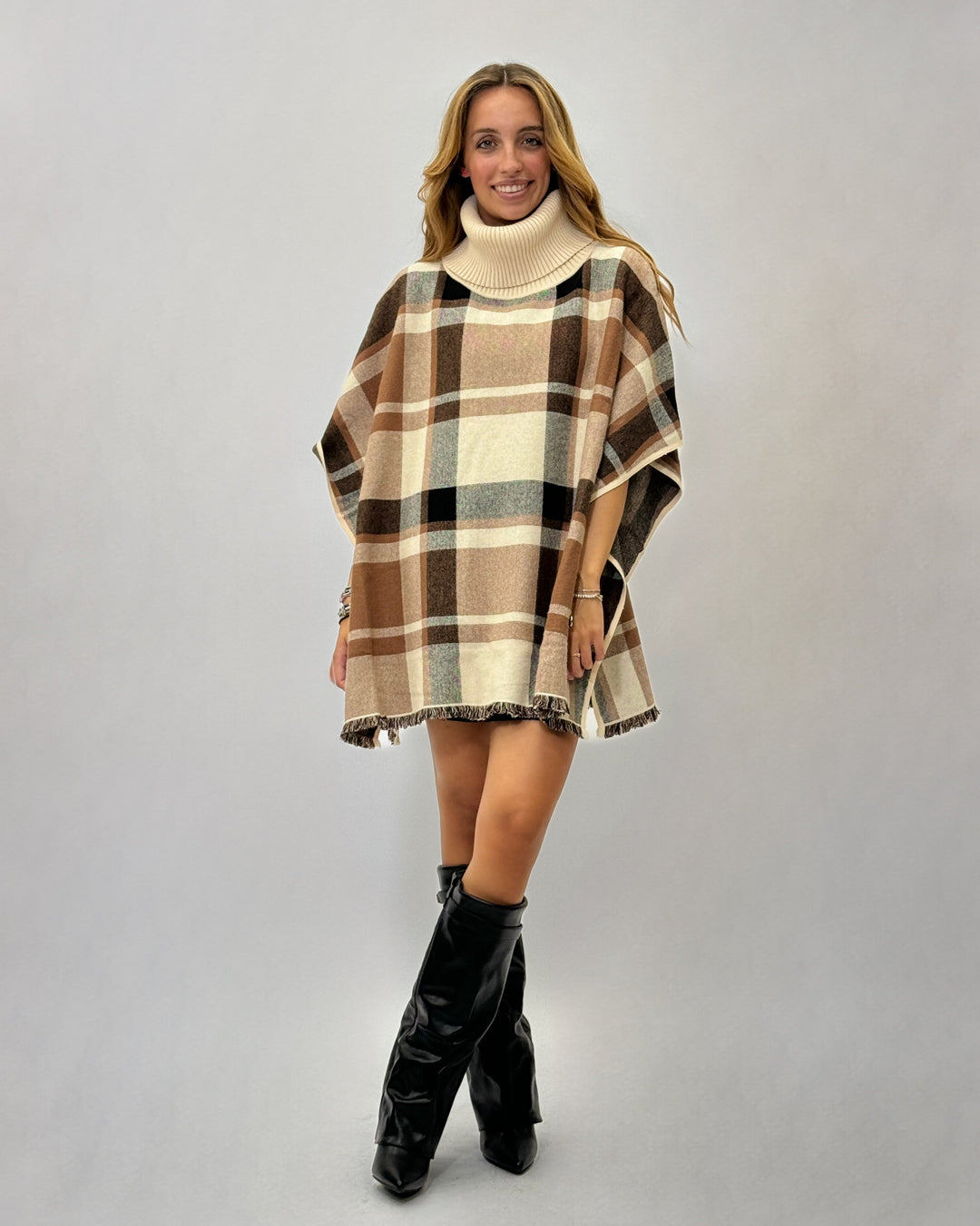 Ulrike™  |  Checked Poncho