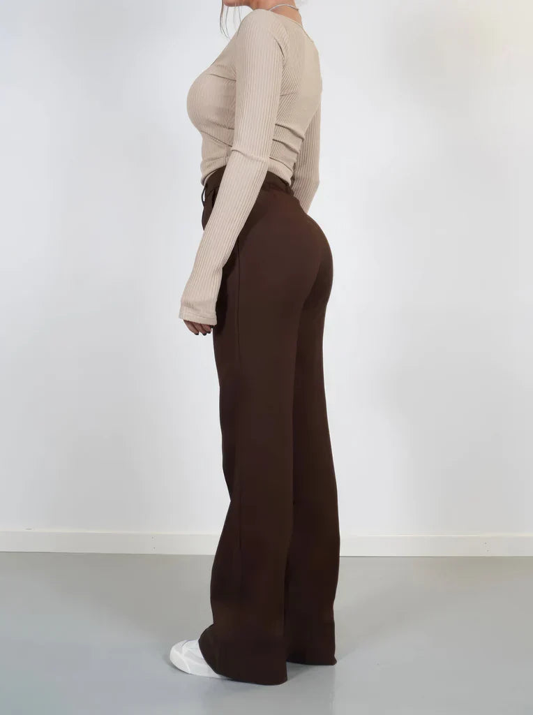 JacobNora AUS Trousers for Women, view 6 - Elena Harper