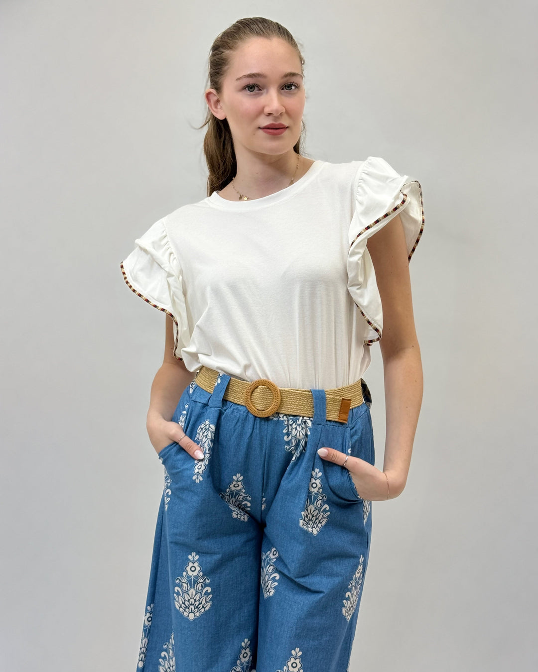 Marisa™  |  Embroidered Trousers Belt Detail