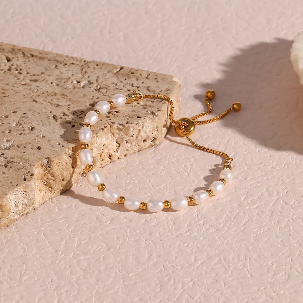Women's Elegant Pearl and Gold Bracelet