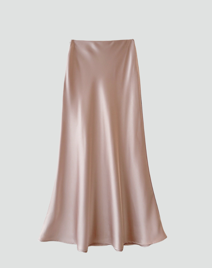 Ladies Satin Skirt with Elegant Shine for a Luxurious Maxi Look