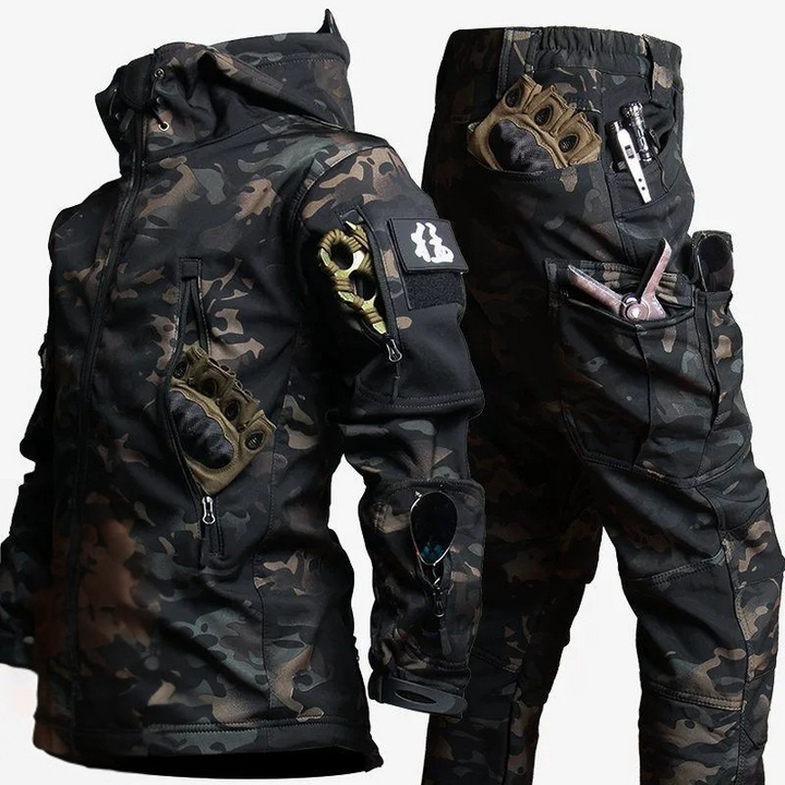 Durable Work Pants Functional and Robust for Outdoor Adventures, view 6 - Elena Harper