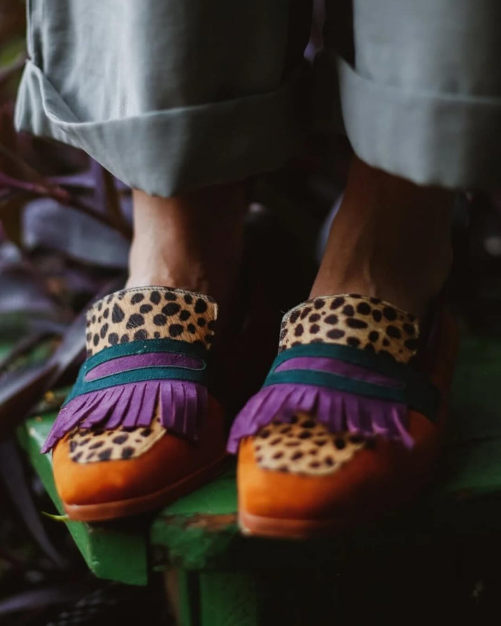 LOAFER WITH FRINGES AND ANIMAL PRINT
