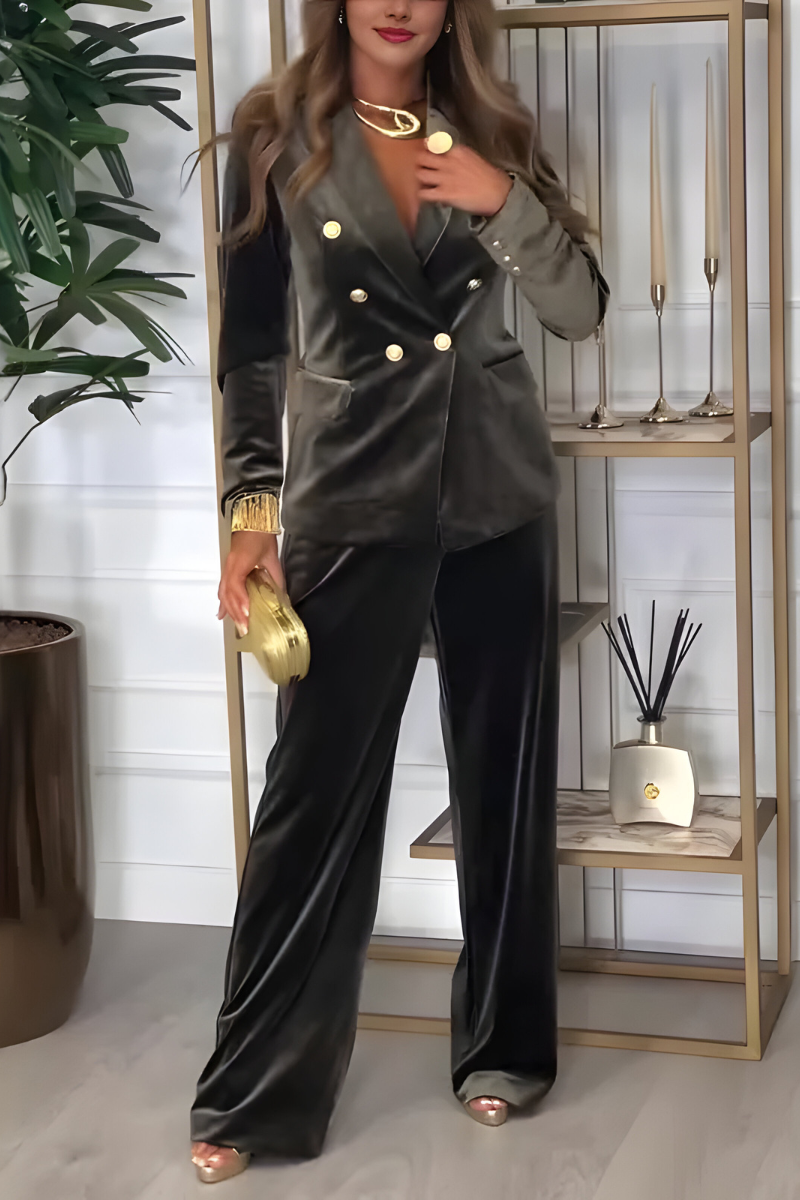 Nira™ | Chic Velvet Two-Piece Suit