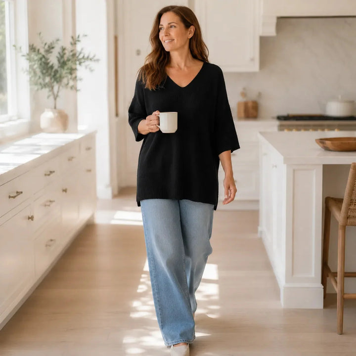 Maya | Casual and Stylish Women's Knit Tunic Top with V-Neck