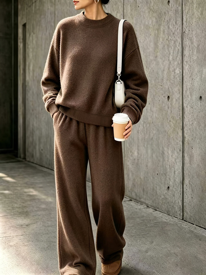 Norevia Casual Women's Two-Piece Set for Autumn, view 3 - Elena Harper