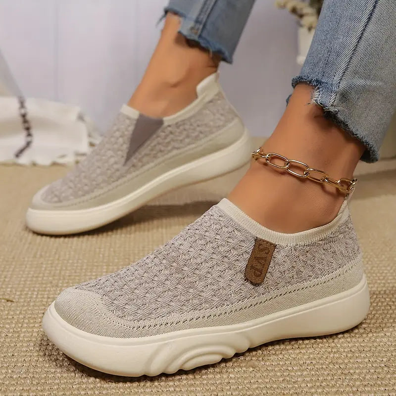 Comfortable Women's Slippers for Walking EB EB