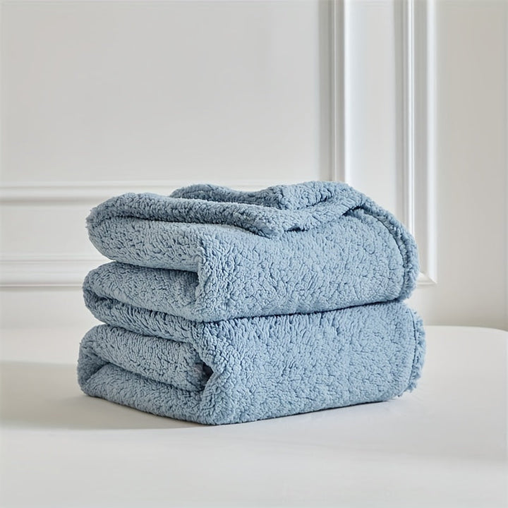 Unisex Ultra Soft Sherpa Fleece Blanket for Warmth & Comfort