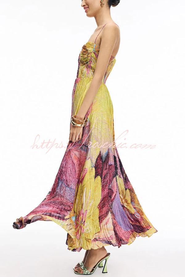Vibrant and Bold Floral Print Sweetheart Neck Pleated Maxi Dress